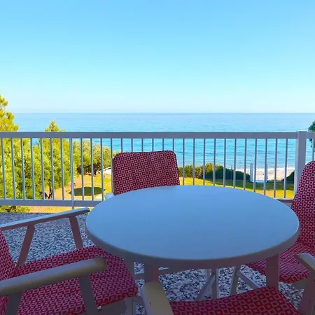 Beachfront Detached On A 