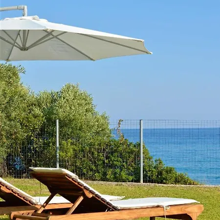 Beachfront Detached On A 